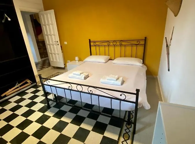 Cozy Flat In *