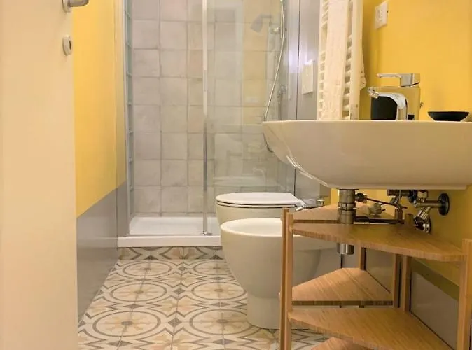 Cozy Flat In * רומא