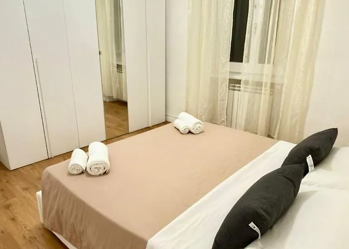 דירה Cozy Flat In רומא