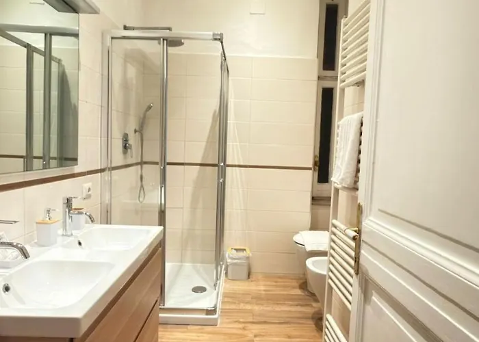 דירה Cozy Flat In רומא