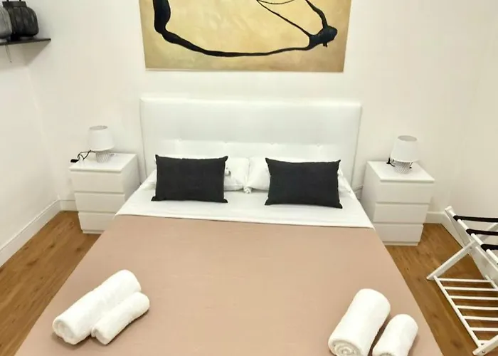 Cozy Flat In * רומא